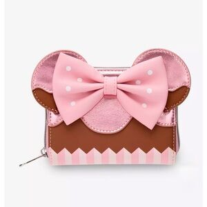Loungefly Disney Minnie Mouse Strawberry Chocolate Cupcake Mini Zipper Wallet